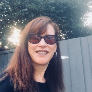 Meet your Posher, Linda